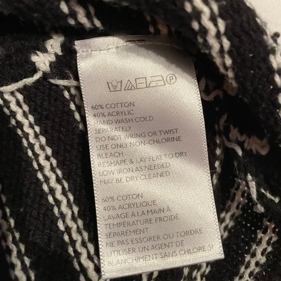 Urban Outfitters medium black and white striped sweater - Picture 2 of 3